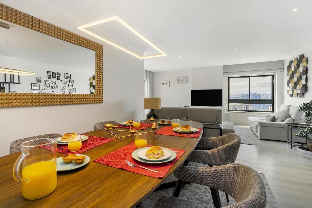 Whome Family Condo - Urban Retreat With Parking, Ac, Elevator In Great Location Lisbon Bagian luar foto