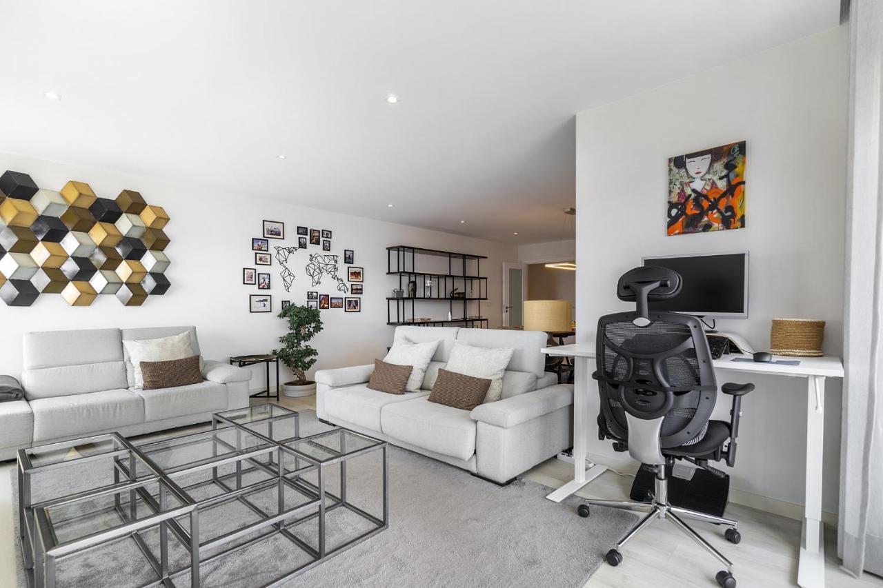 Whome Family Condo - Urban Retreat With Parking, Ac, Elevator In Great Location Lisbon Bagian luar foto