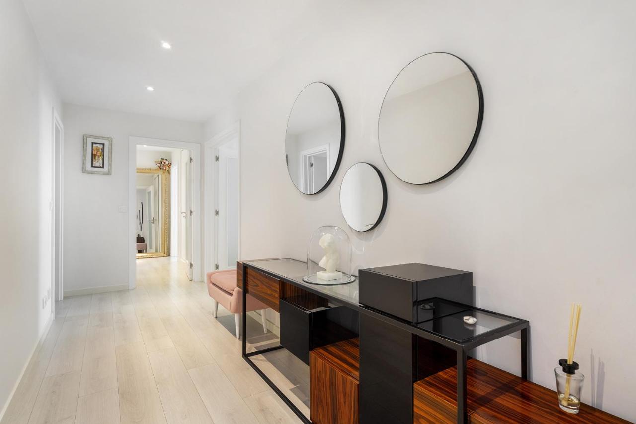 Whome Family Condo - Urban Retreat With Parking, Ac, Elevator In Great Location Lisbon Bagian luar foto