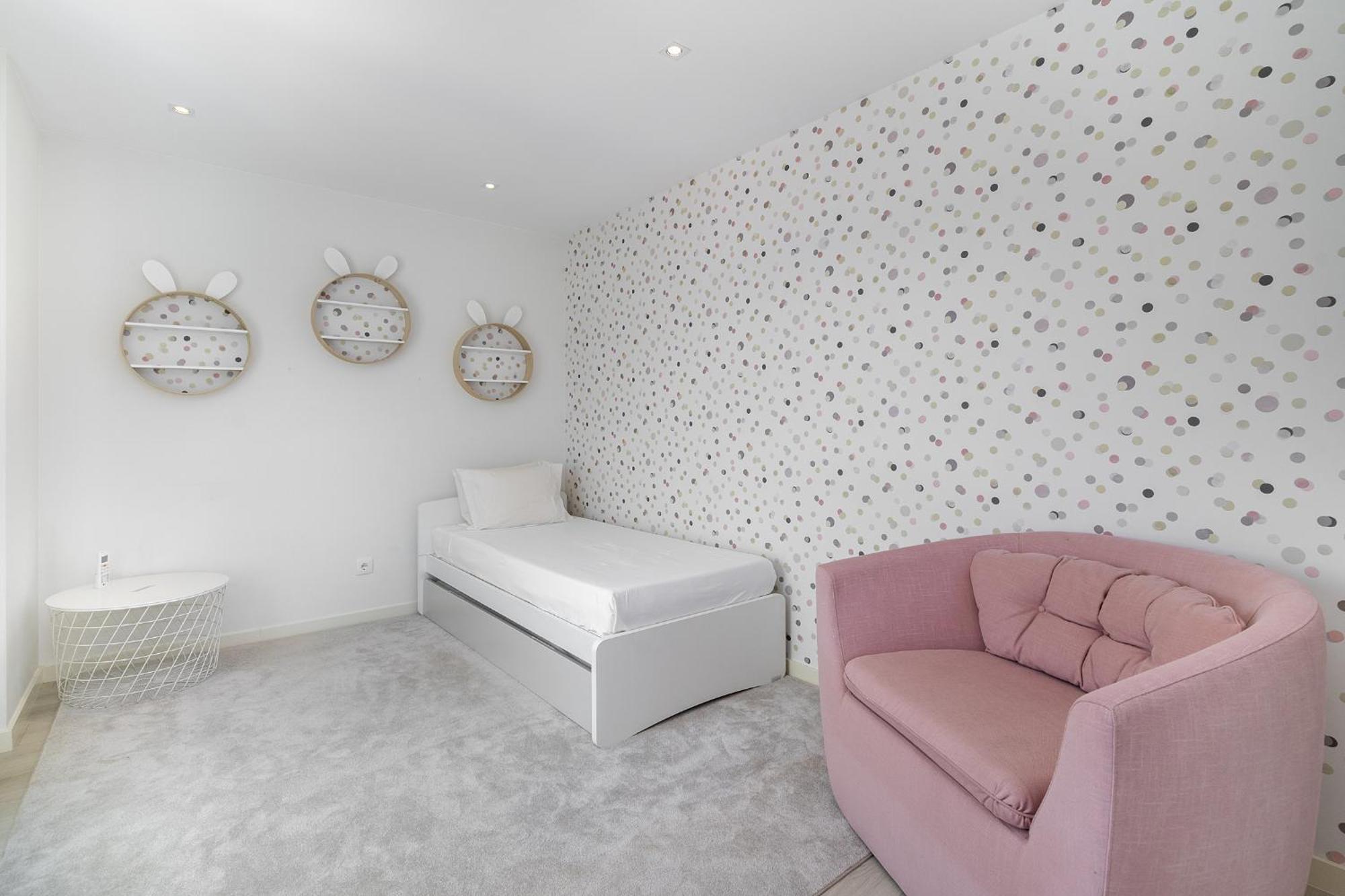 Whome Family Condo - Urban Retreat With Parking, Ac, Elevator In Great Location Lisbon Bagian luar foto