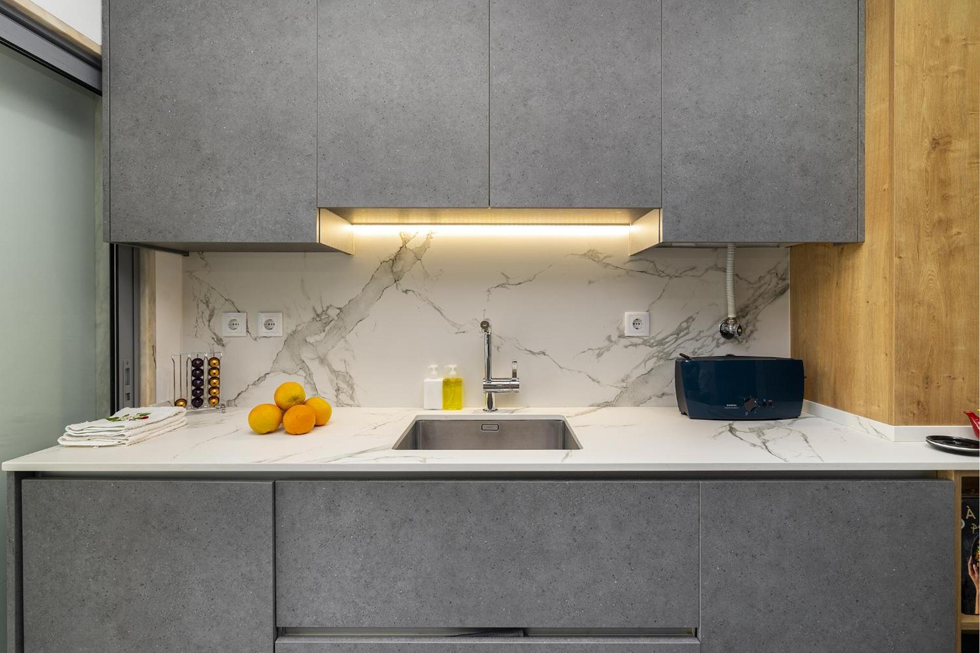 Whome Family Condo - Urban Retreat With Parking, Ac, Elevator In Great Location Lisbon Bagian luar foto